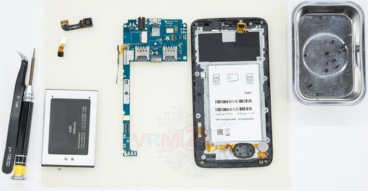Cómo desmontar Micromax Bolt Q383