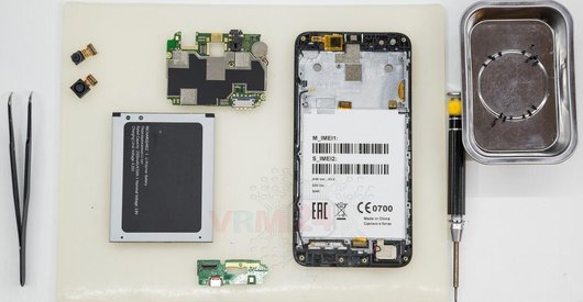 Comment démonter Micromax Bolt Ultra 2 Q440