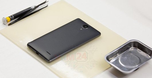 Cómo desmontar Micromax Canvas 5 Lite Q462