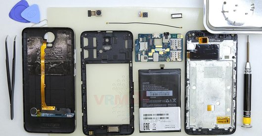 Comment démonter Micromax Canvas Power AQ5001