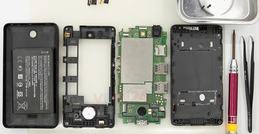 Comment démonter Microsoft Lumia 430 DS RM-1099