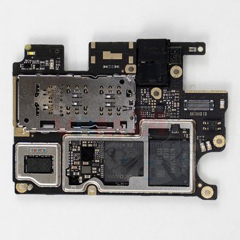 Motherboard_1_23tbzTq.jpg
