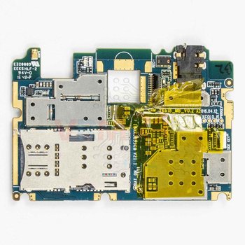 Motherboard_1_6VedYU7.jpg