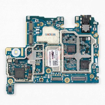 Motherboard_1_73DSfHe.jpg