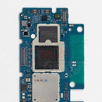 Motherboard_1_BQuw1WZ.jpg
