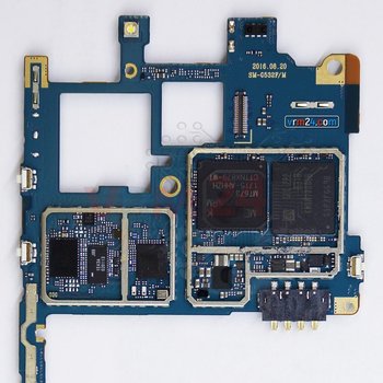 Motherboard_1_BmAgRQZ.jpg