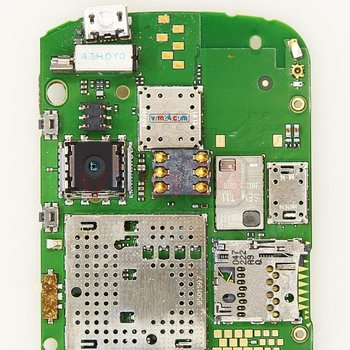 Motherboard_1_Nokia_C6_RM-612.jpg