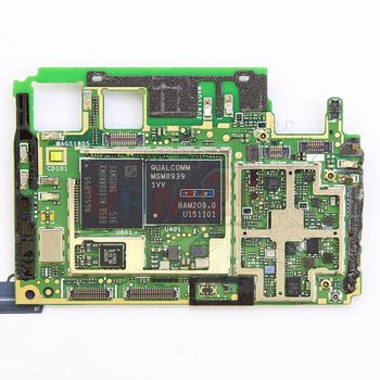 Motherboard_1_OTpMwsr.jpg