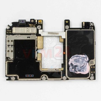 Motherboard_1_RHbBGGI.jpg