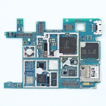 Motherboard_1_XetxkXK.jpg