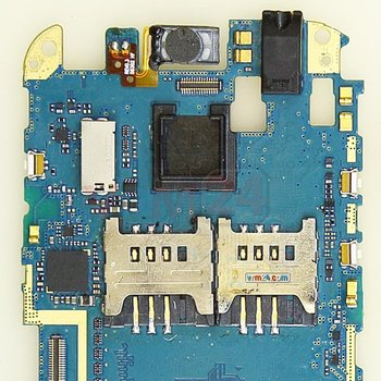 Motherboard_1_ZNpGz5F.jpg