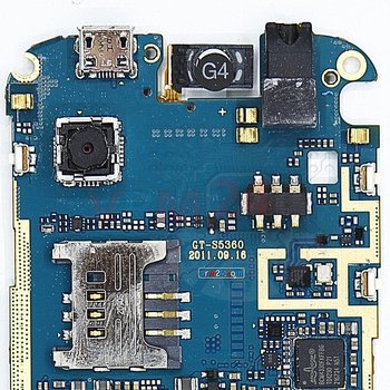 Motherboard_1_cIDQgwI.jpg