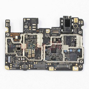 Motherboard_1_gZhYctV.jpg