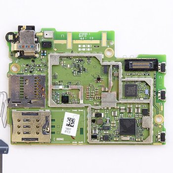 Motherboard_1_qXmu0FW.jpg