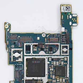 Motherboard_1_rUTlOL6.jpg