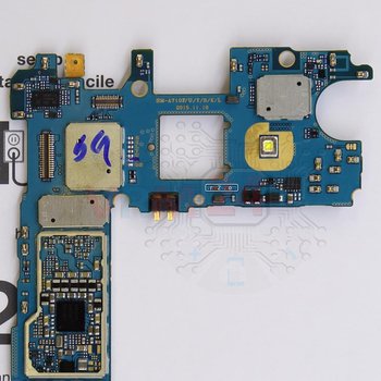 Motherboard_1_s60vPi2.jpg