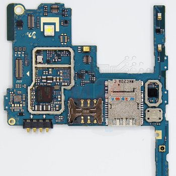 Motherboard_1_xzvTFy6.jpg