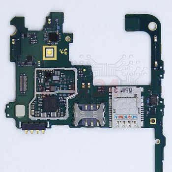 Motherboard_2_F1ABmBR.jpg