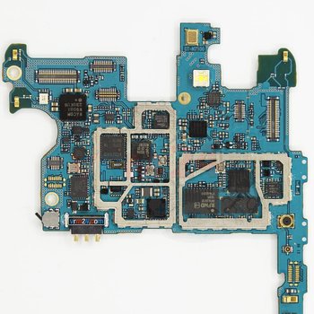 Motherboard_2_IAvxlZi.jpg