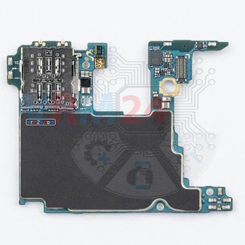 Motherboard_2_JlFEDgh.jpg