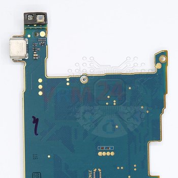 Motherboard_2_UgROE5y.jpg