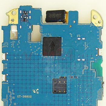 Motherboard_2_t5mEcby.jpg
