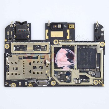 Motherboard_2_vIGb4rB.jpg