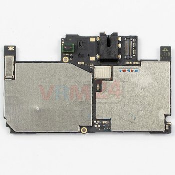 Motherboard_2_wODdrRV.jpg