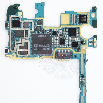 Motherboard_2_xEy6ng1.jpg