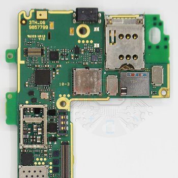 Motherboard_3_Nokia_Lumia_900_RM-808.jpg