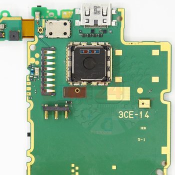 Motherboard_3_Nokia_N8-00_RM-596.jpg