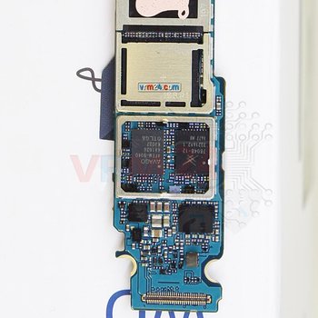 Motherboard_A1_ywZIJFw.jpg