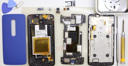 Cómo desmontar Motorola Moto X Play XT1563