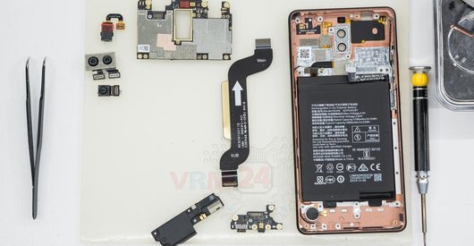 Como desmontar Nokia 7 Plus TA-1046 por si mesmo