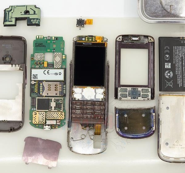 Nokia 8600 LUNA RM-164