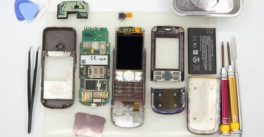 Cómo desmontar Nokia 8800 Arte RM-233