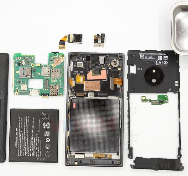 Nokia Lumia 830 RM-984