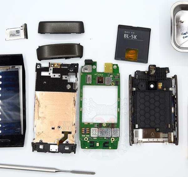 Nokia X7 (X7-00) RM-707