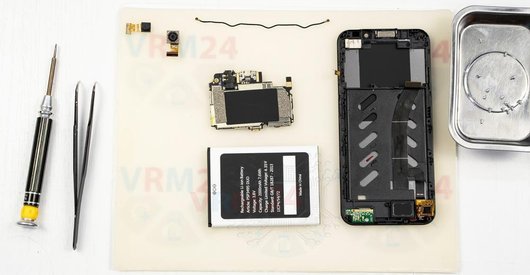 Como desmontar Prestigio Muze V3 LTE por si mesmo