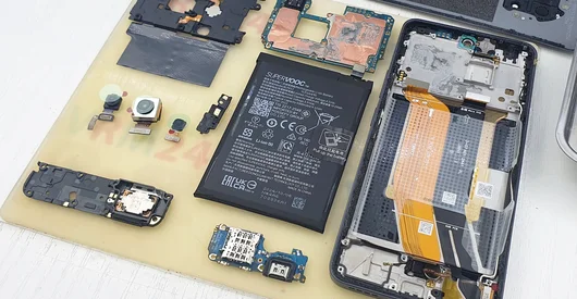 Tech review of Realme 13+