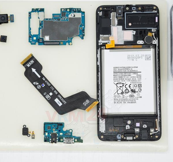 Samsung Galaxy A70 SM-A705