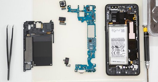 Comment démonter Samsung Galaxy A8 (2018) SM-A530