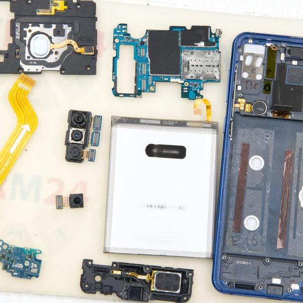 Samsung Galaxy A9 Pro (2019) SM-G887