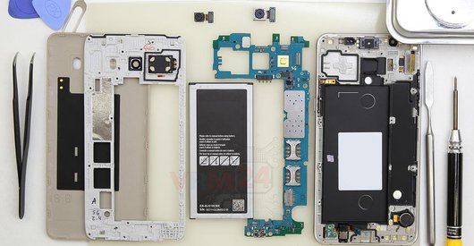 Как разобрать Samsung Galaxy J5 (2016) SM-J510