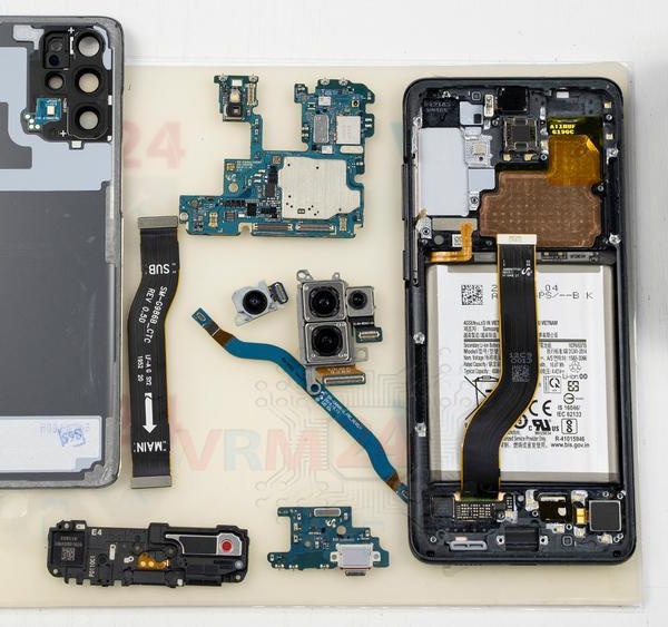Samsung Galaxy S20 Plus SM-G985