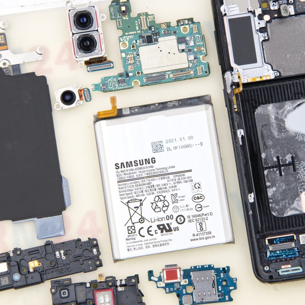 Samsung Galaxy S21 Plus SM-G996