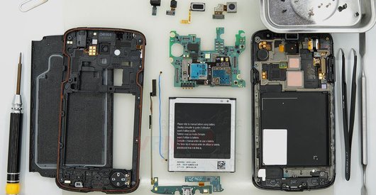 How to disassemble Samsung Galaxy S4 Active GT-I9295