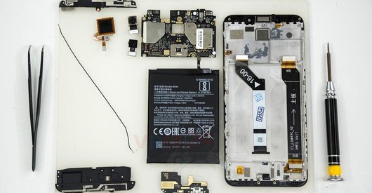 Como desmontar Xiaomi RedMi 5 Plus por si mesmo