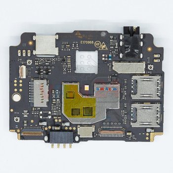 ZTE_Blade_A520_Motherboard_1.jpg