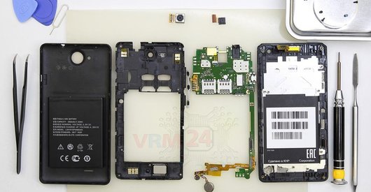 Comment démonter ZTE Blade GF3
